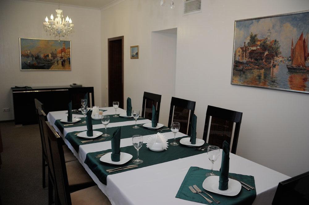 Hotel Porto Riva Zaporizhia Exterior foto